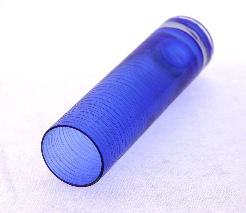 Wazon szklany niebieski kobaltowy z "nasypem cukrowym" wys 24,5cm