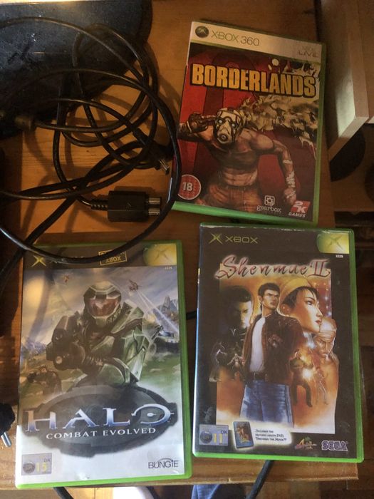 Xbox 360 S 250GB com Jogos