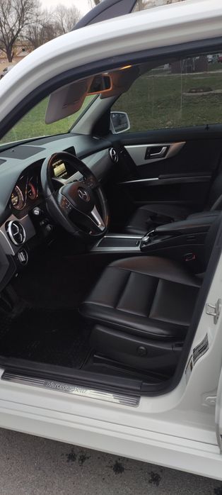 Продам Mercedes Benz GLK 250