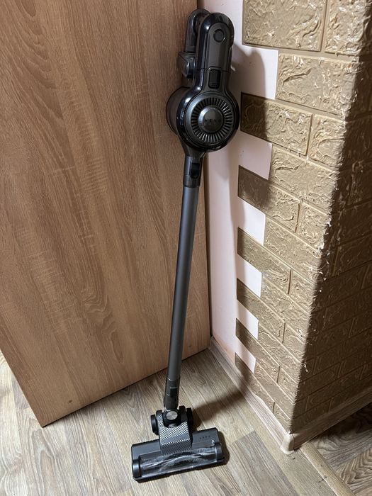 Акумуляторний пилосос AENO SC1