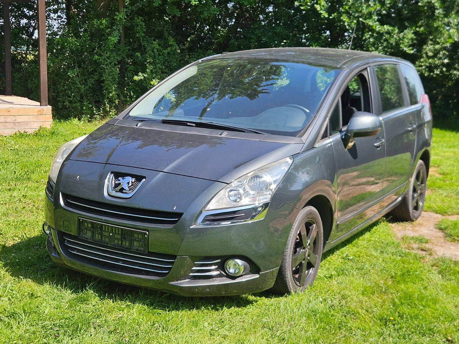 Pas przedni Peugeot 5008 I (2010), silnik 1.6 TDCi