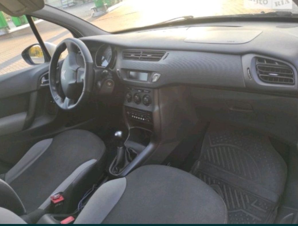 Продам Citroen C3 2011