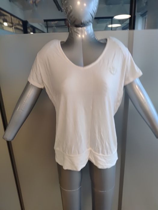 Bluzka biala M 38 wiskoza