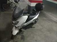 Moto Yamaha NMax 125cc