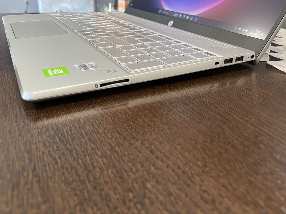 Laptop HP I5 10 Gen Nvidia 8GB RAM 512GB SSD