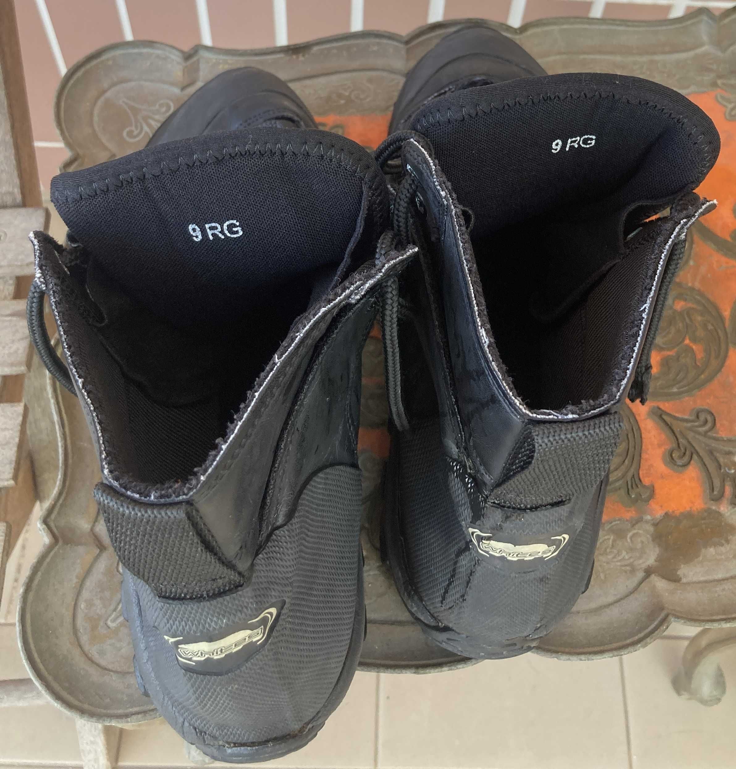 Botas de mergulho Whites - para fato seco