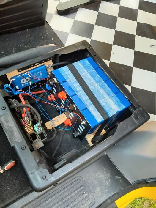 Bateria lifepo4 kamper wraz z montażem akumulator bank energii magazyn