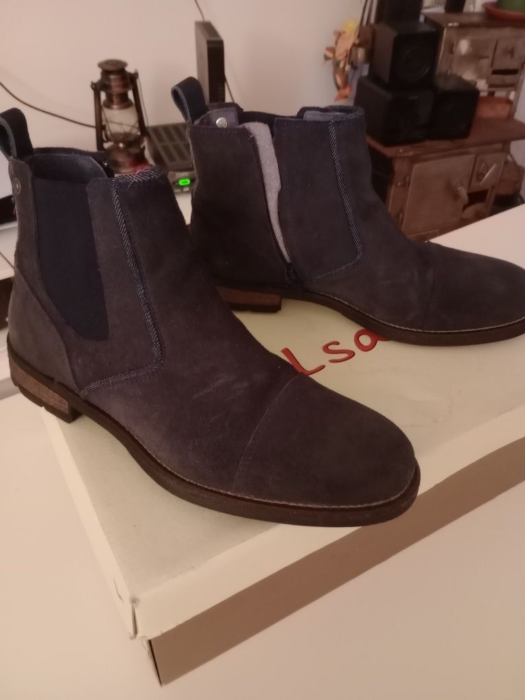 Botas azuis salsa