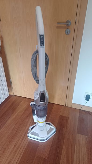 Aspirador vertical deerma