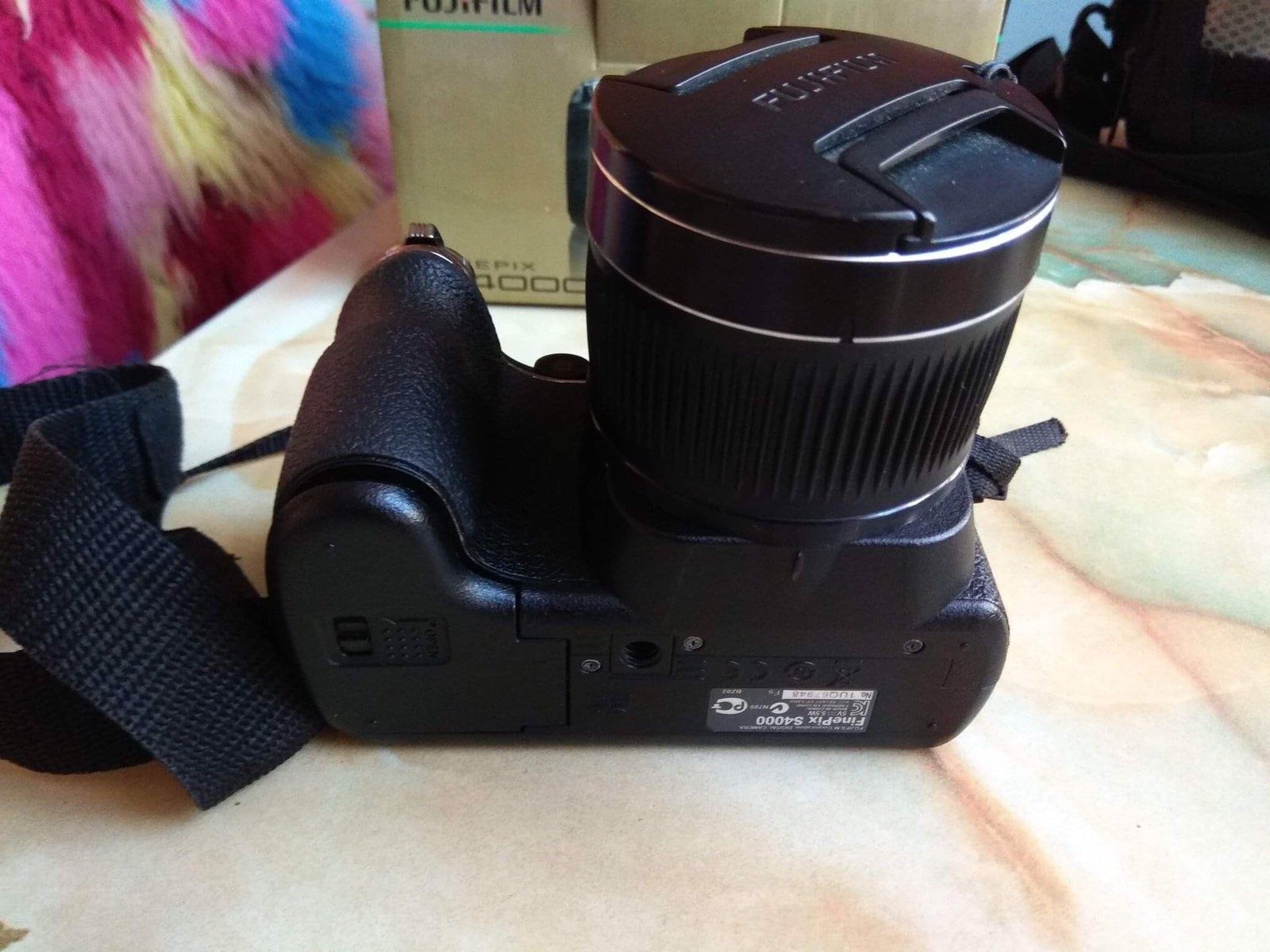 Срочно Fujifilm FinePix S4000