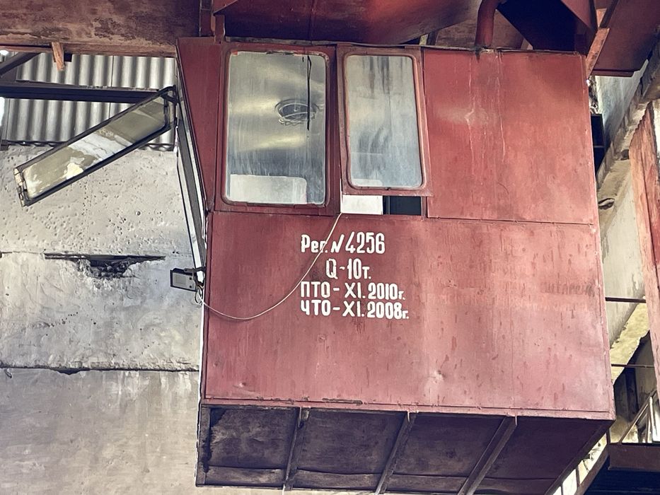 Продаж виробничого цеху з мостовим краном