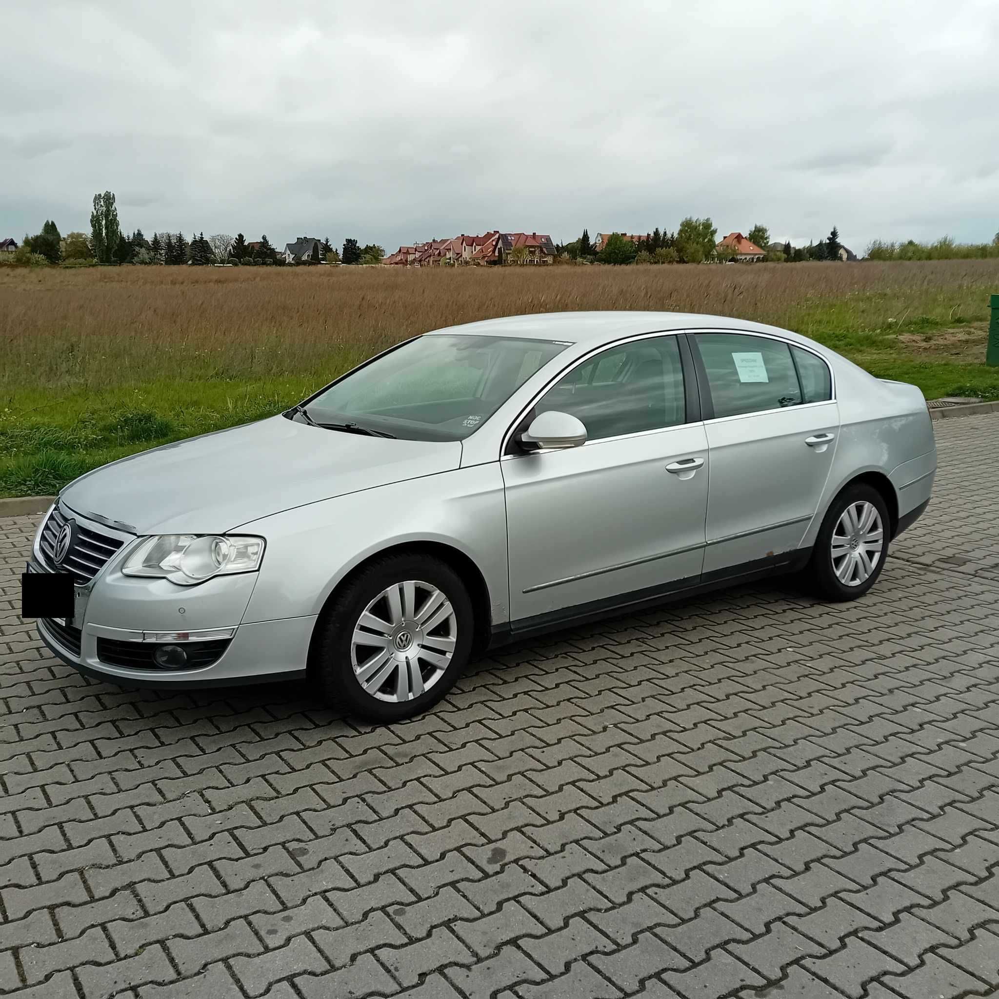 Sprzedam PASSAT B6 2.0 TDI  - SEDAN -  2007