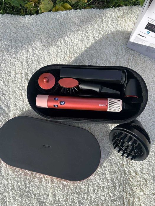 Новий Мультистайлер Dyson HS08 Strawberry новий комплект з дифузором