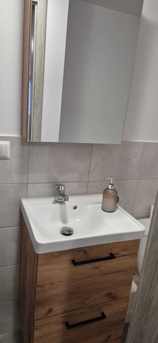 Wynajmę pokój jednoosobowy z łazienką w Raszynie