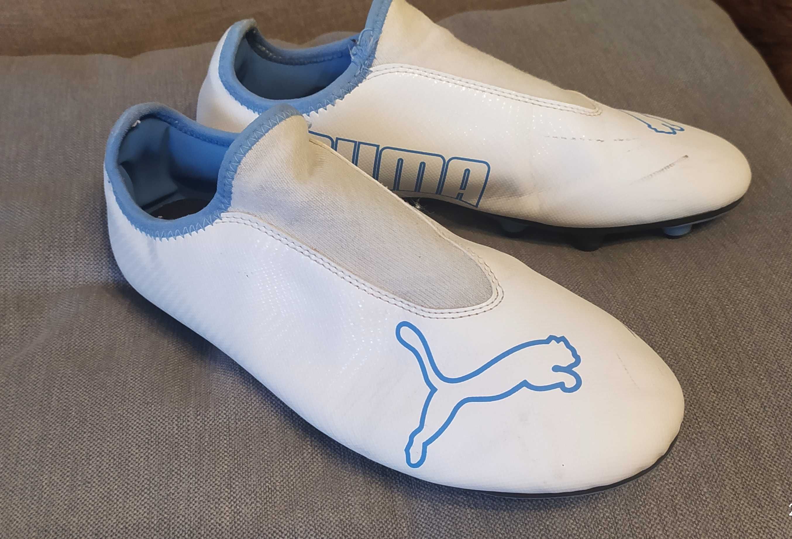 Sprzedam buty do piłki nożnej