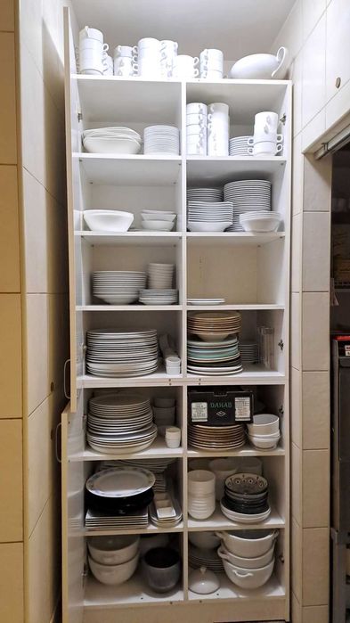 Sprzedam zastawę stołową do restauracji talerze na pizzę głębokie inne