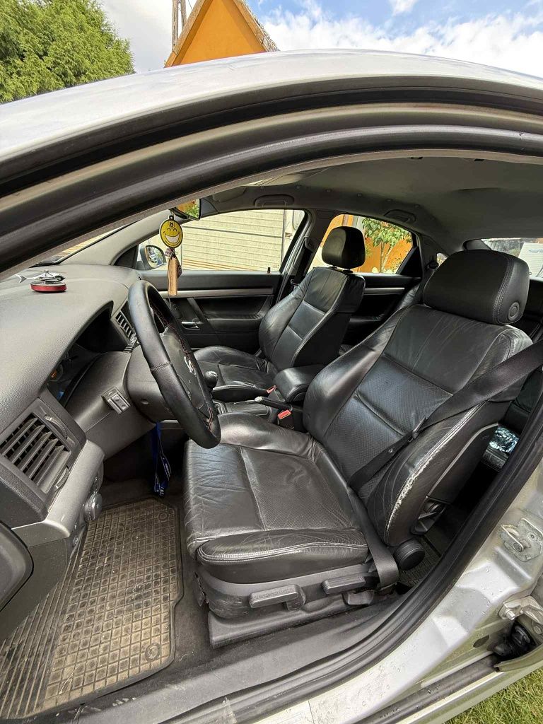 Opel vectra c GTS 2.2 dti 2003r.
