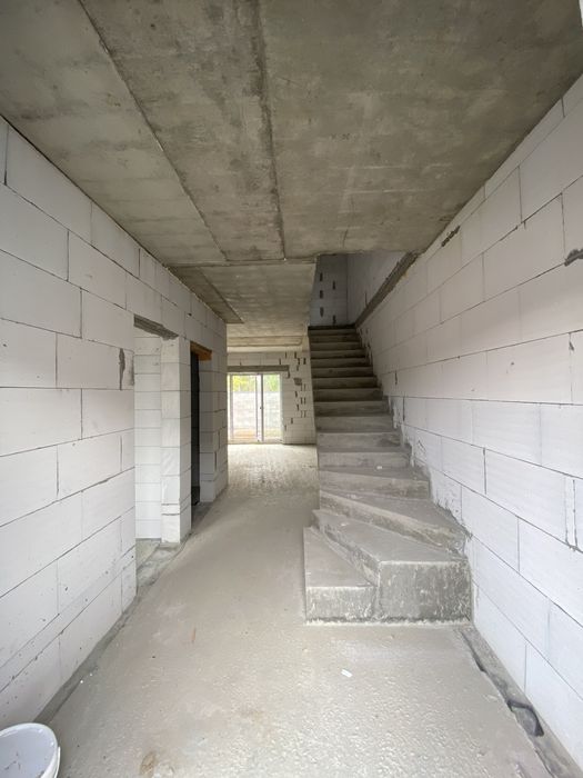 Продаж 4-к таунхаус 105 м² 67000 $ Ворзель РОЗТЕРМІНУВАННЯ