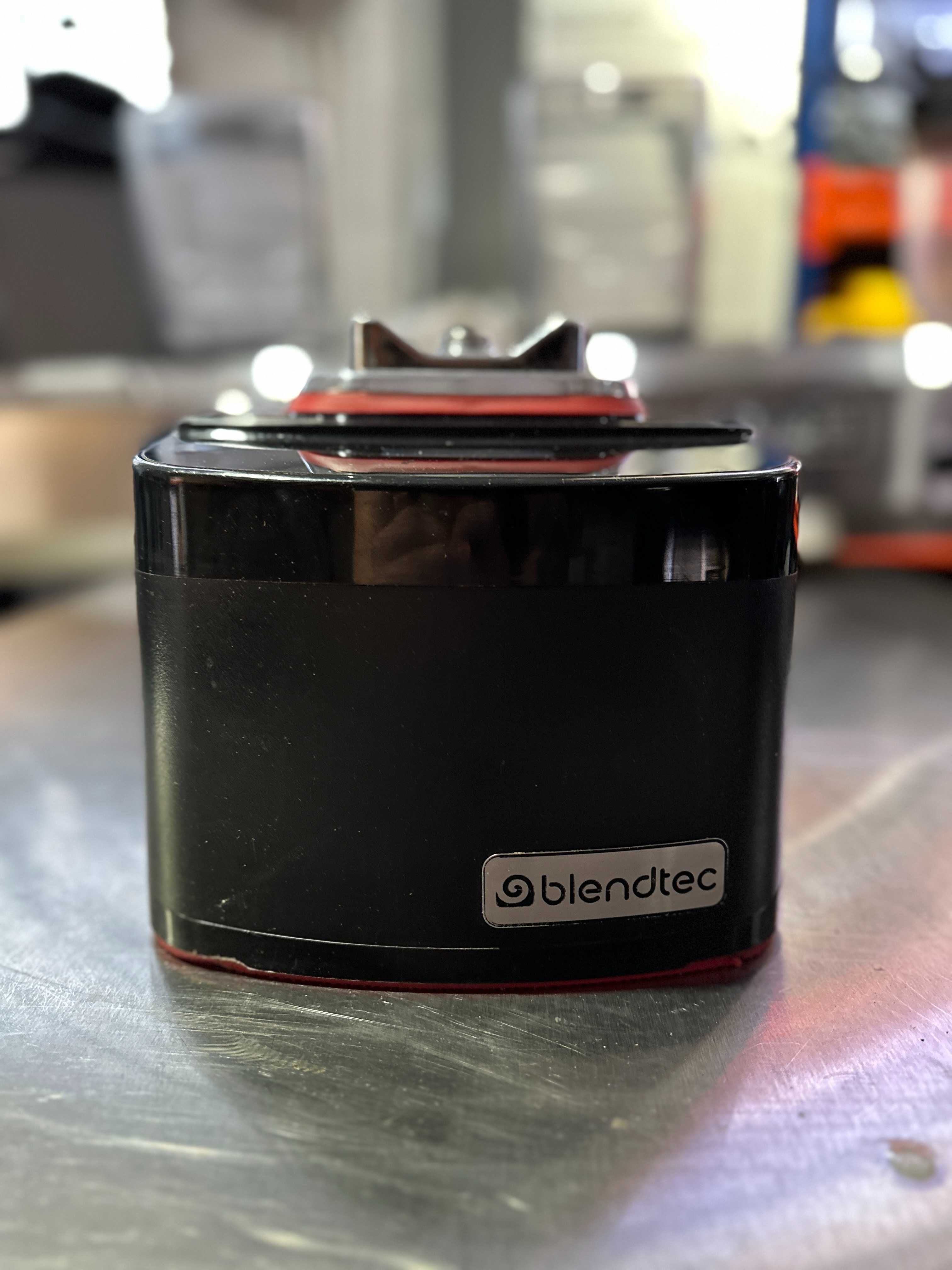 Blender kielichowy Blendtec PROFESSIONAL PRO 800