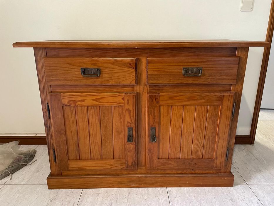 Armário de Sala em pinho