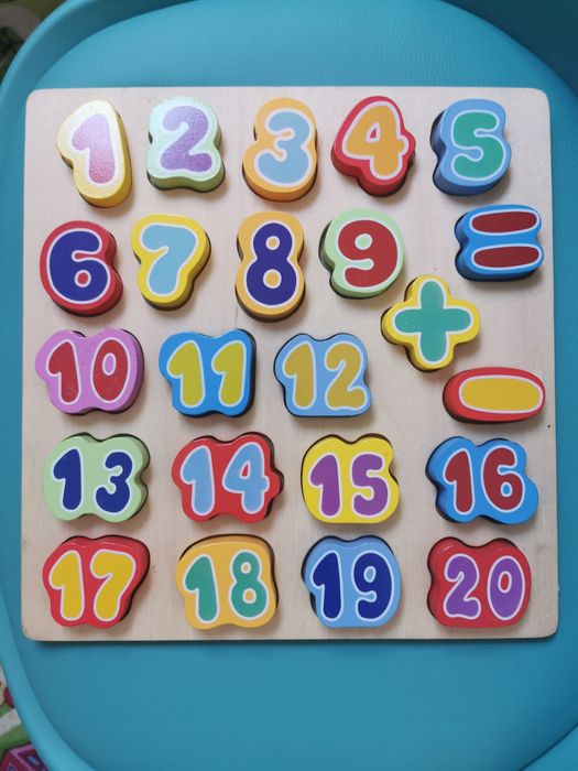 Drewniane cyferki nauka cyf