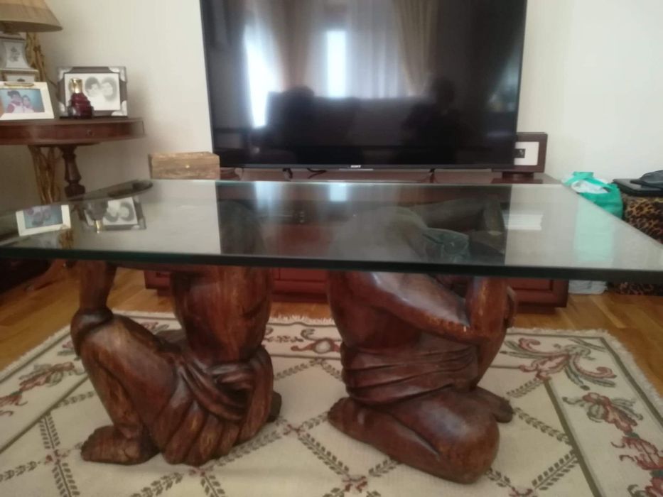 Mesa centro bom estado