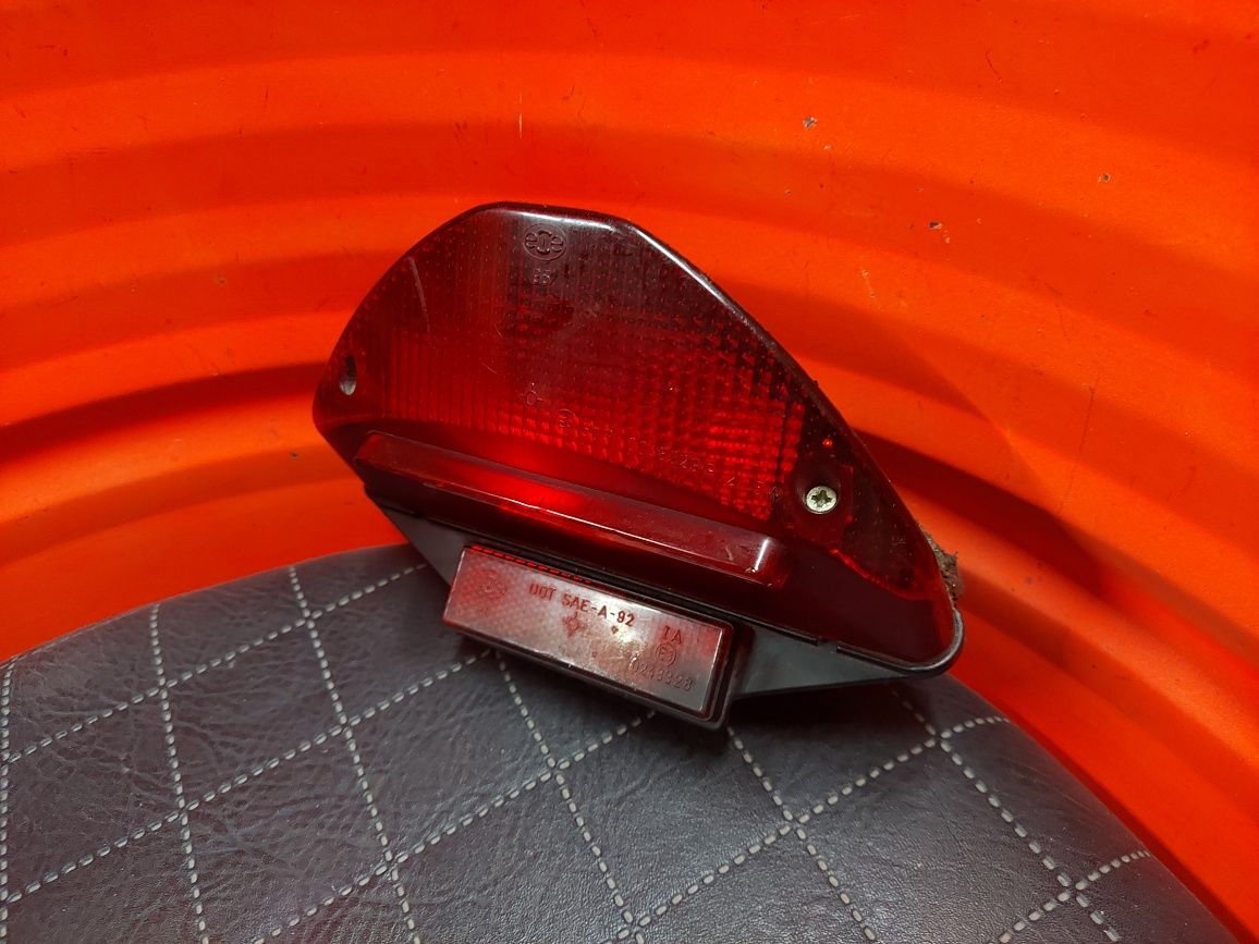 Lampa Aprilia RS50/125 tył tylna światło Reflektor Motorower Skuter
