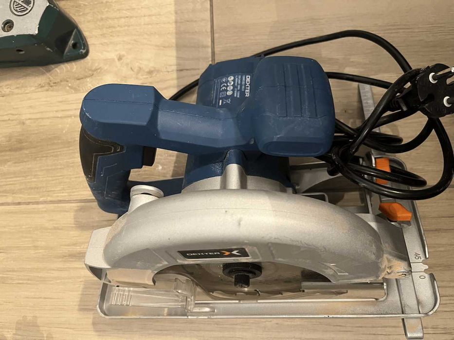 Serra sabre a funcionar perfeitamente.