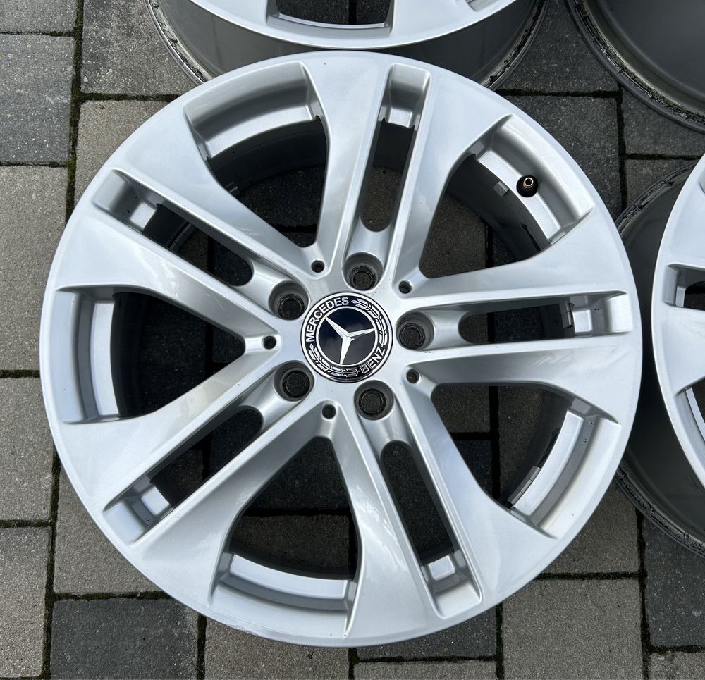 Oryginalne Felgi Mercedes 17" 5x112 C-Klassa V-klassa CLA A B