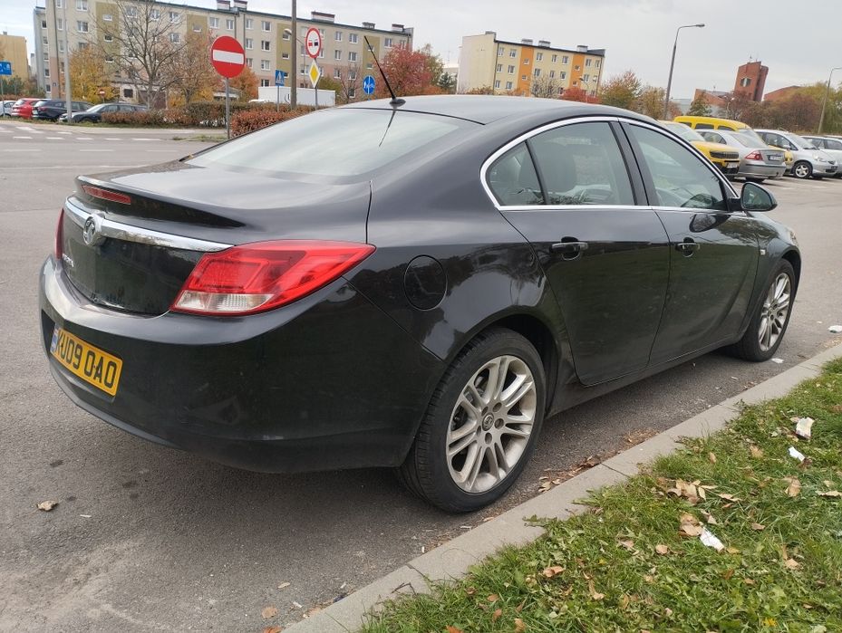 Opel Insignia 1.8 B Anglik