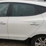 HYUNDAI IX35 I DRZWI LEWE TYL KOMPLETNE TCW