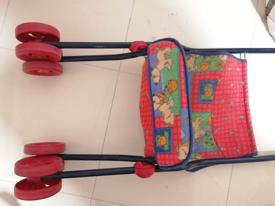 Carrinho Nenuco Brincar