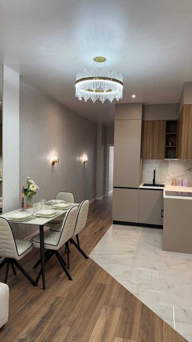 Продается 2-ком квартира на Краснова в новых домах Kadorr с ремонтом