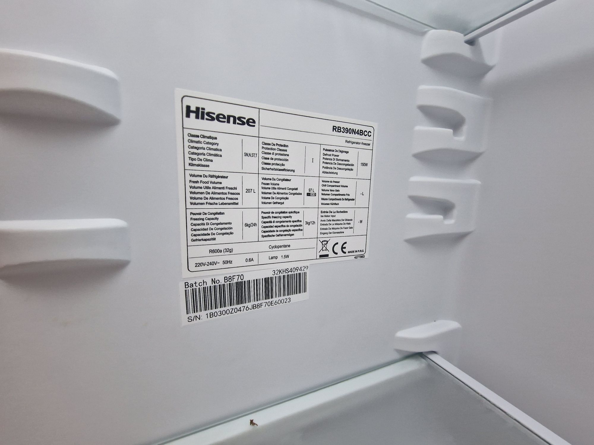 Frigorífico Hisense como NOVO
