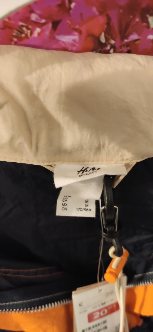 Nowa kurtka outdoor H&M w stylu retro