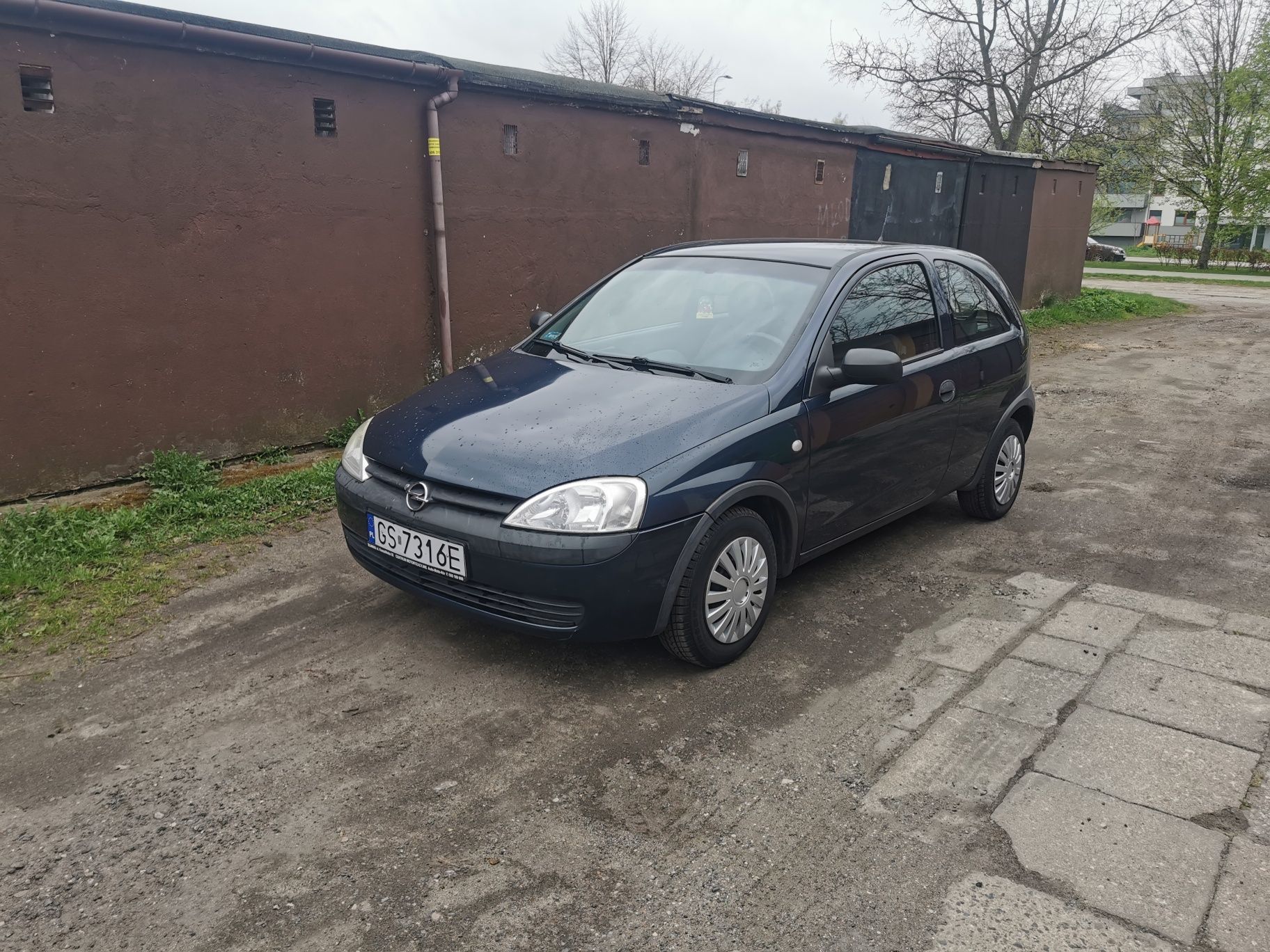 Opel corsa 1.0 2002 rok