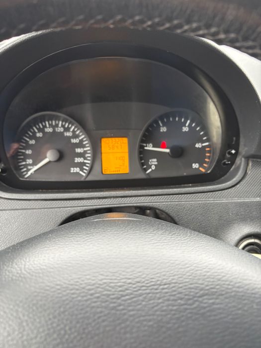 Mercedes vito 136 km