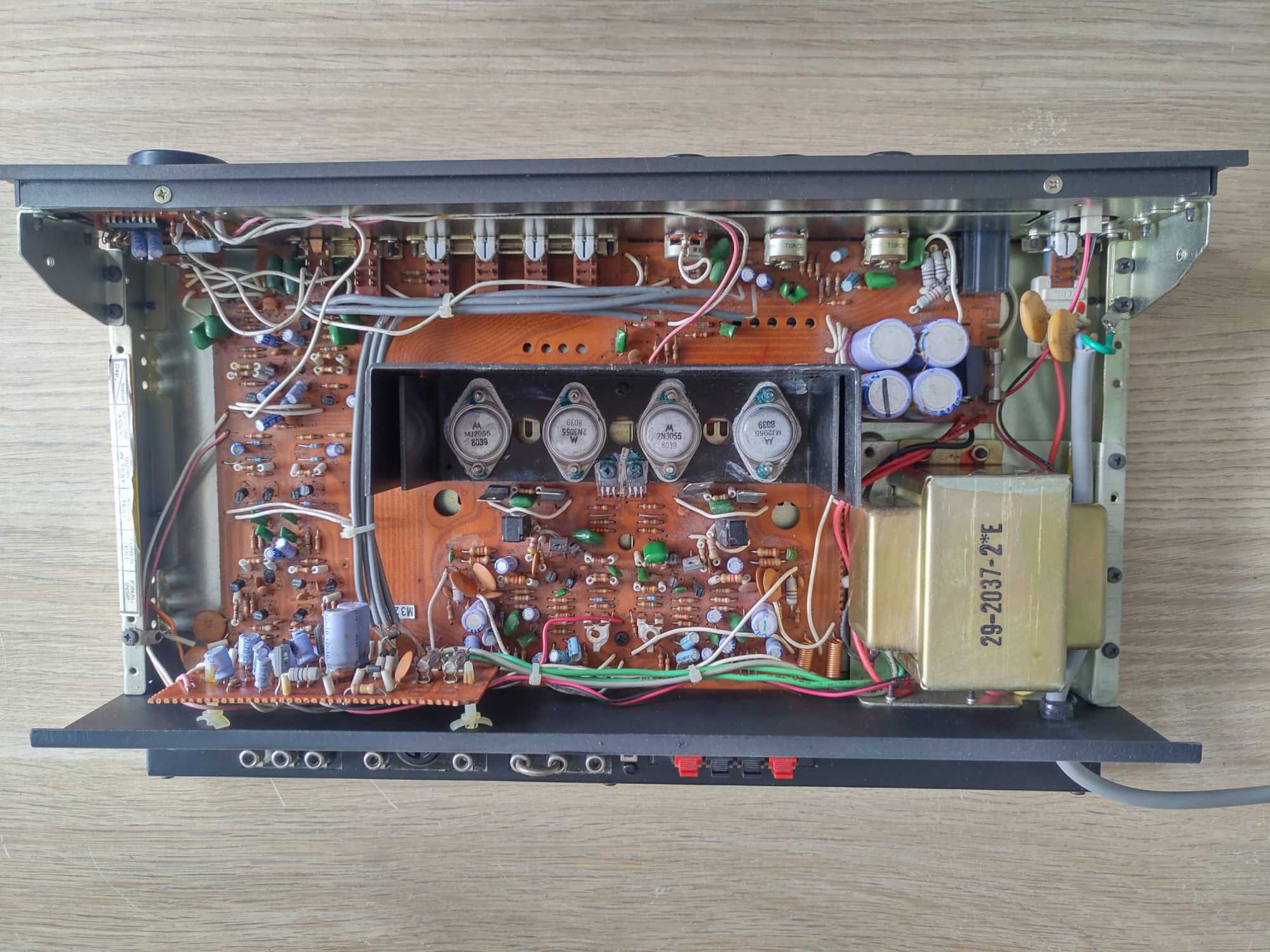 Wzmacniacz NAD 3020 Series 20 + tuner fm NAD 4020A