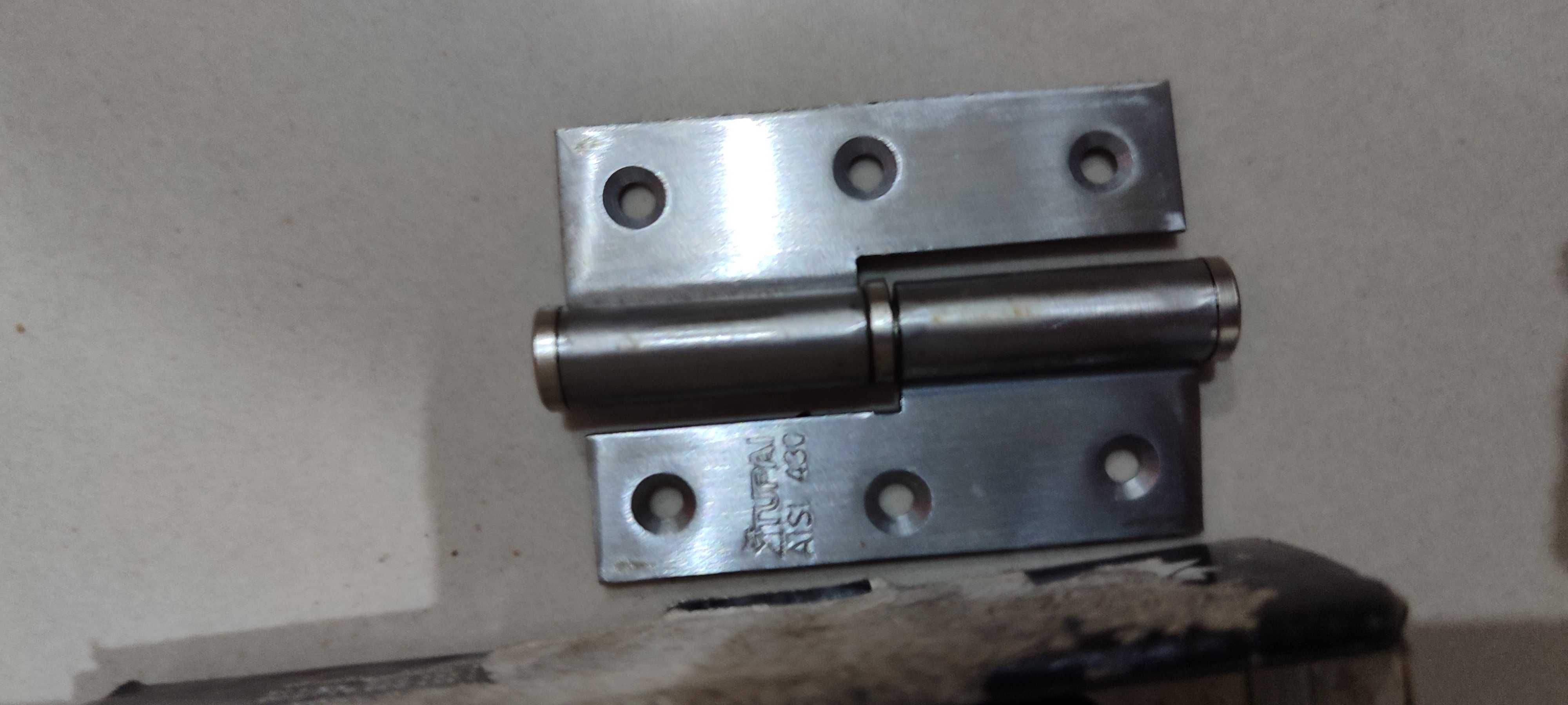 Dobradiças Tupai + Puxador par Tupai + Fechadura Tupai