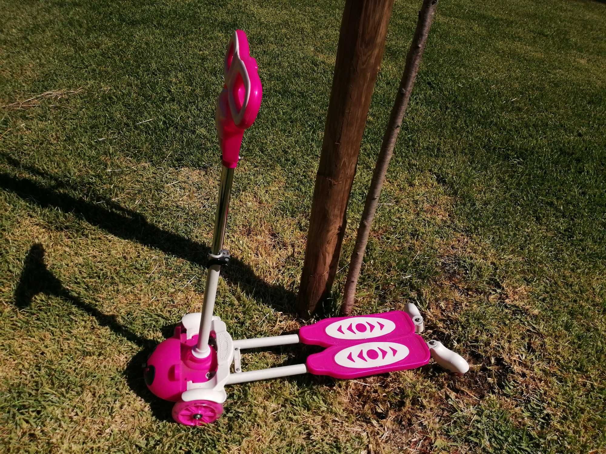 Trotinete rosa 4 rodas para crianças / Pink Scooter 4 wheels for kids