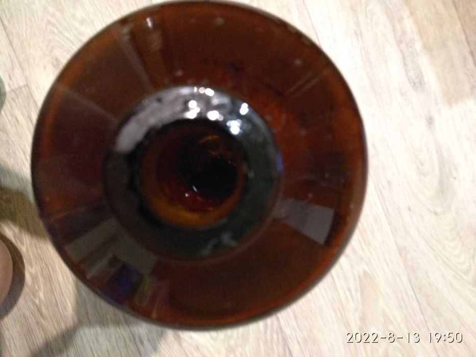 Бутыль  стеклянный 6 л и 1,5 л.