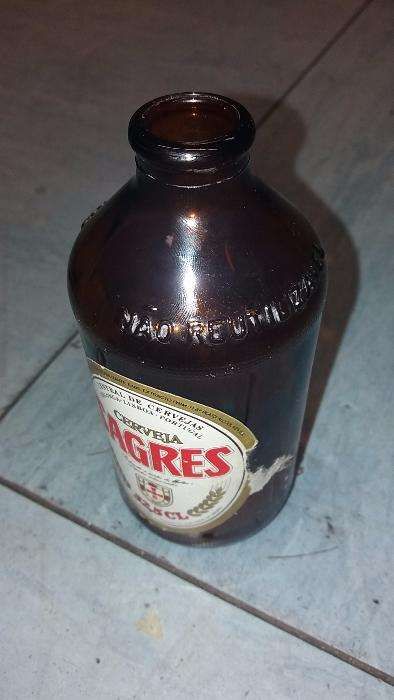 Garrafa de Cerveja Sagres de 32,5 CL