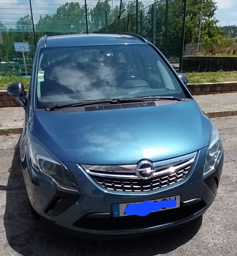 Opel Zafira Tourer 1.6 CDTi |7 lugares|2012|7.800 €
   >