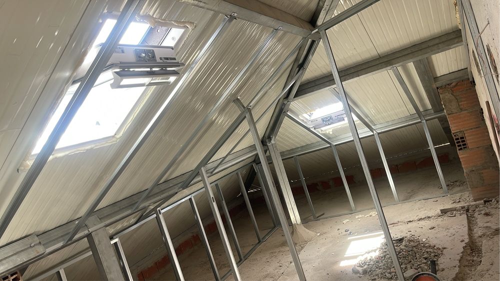 Vendo 2 janelas Velux usadas