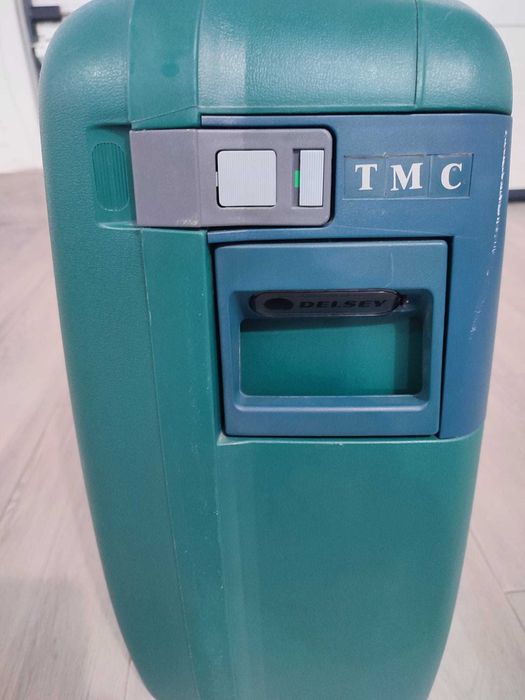 Mala / Trolley de viagem da (marca delsey)