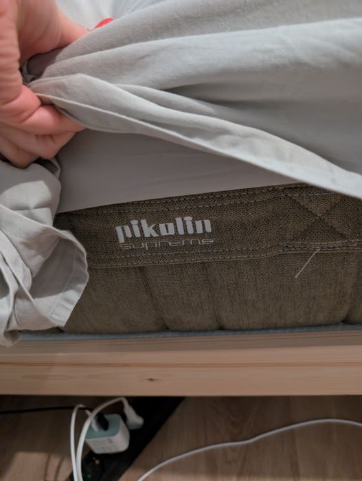 Cama de solteiro IKEA