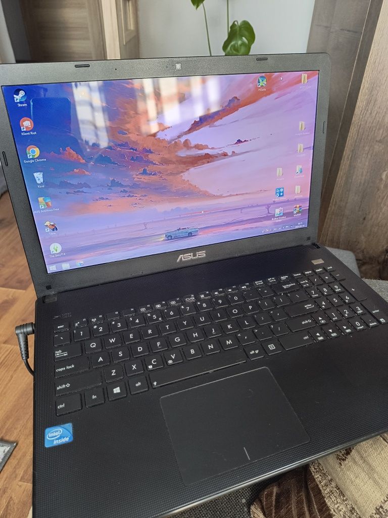 Laptop Asus X501A