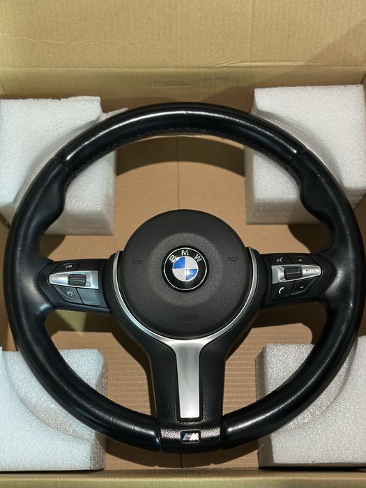 Продам руль бмв F15