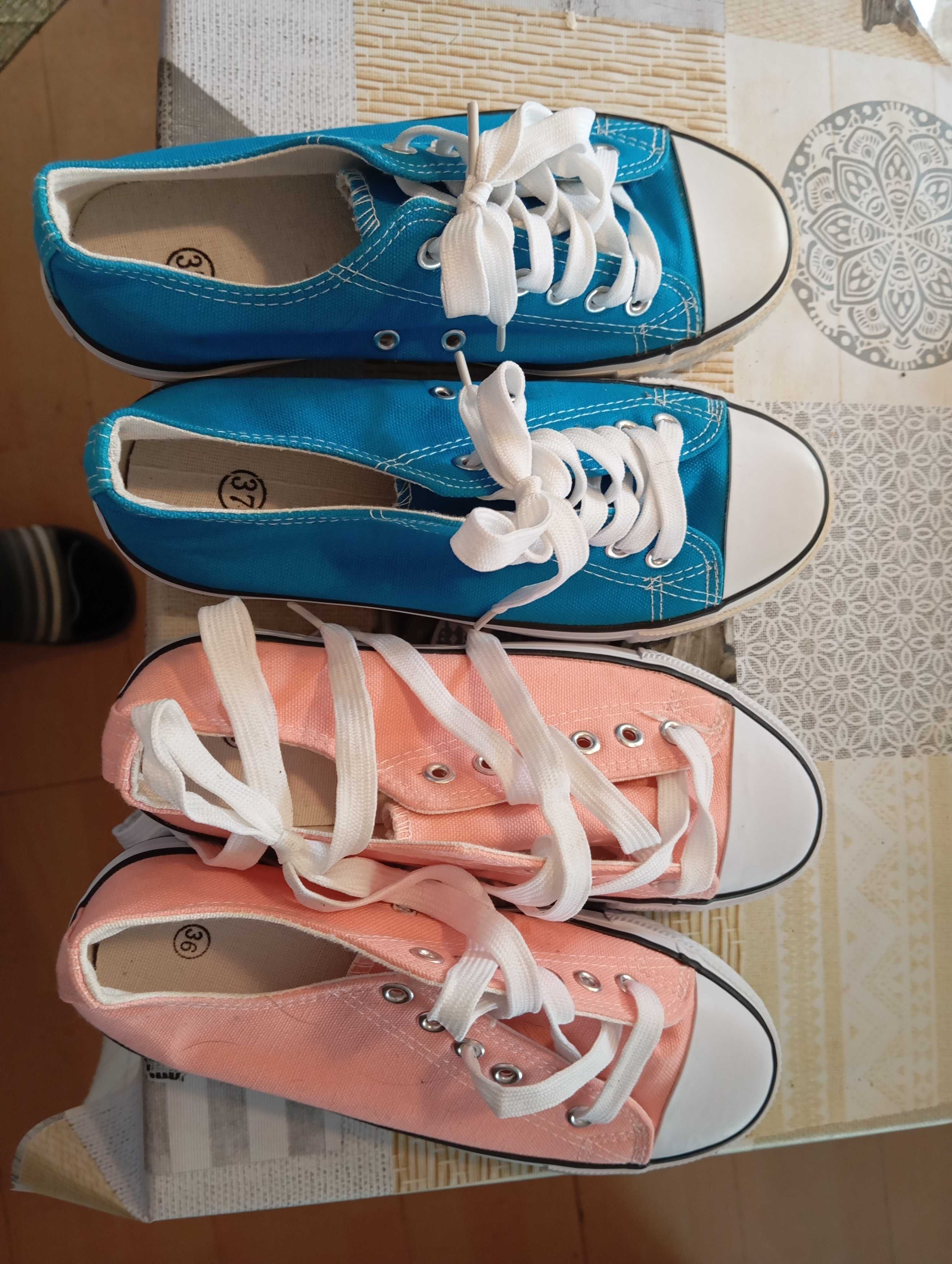 2 pares de Sapatilhas novas