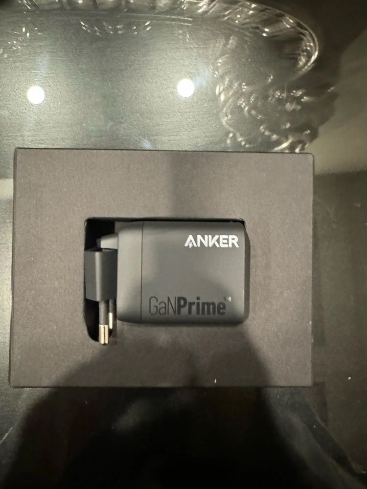 Зарядний пристрій Anker Prime 67w